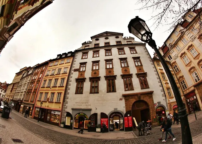 Hostel Homer - Old Town Square Prague